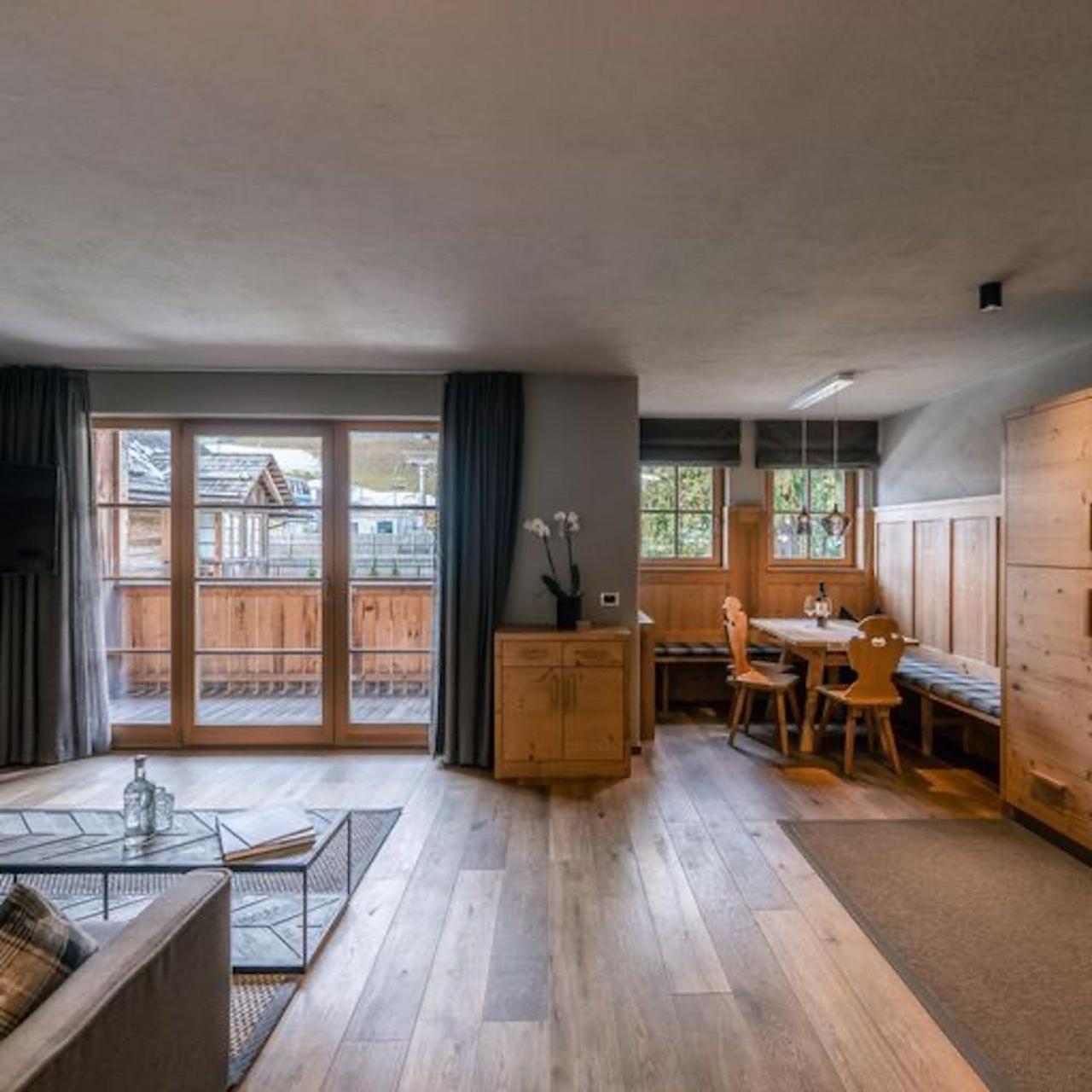 Sportony Mountain Lodges La Villa  Exterior foto