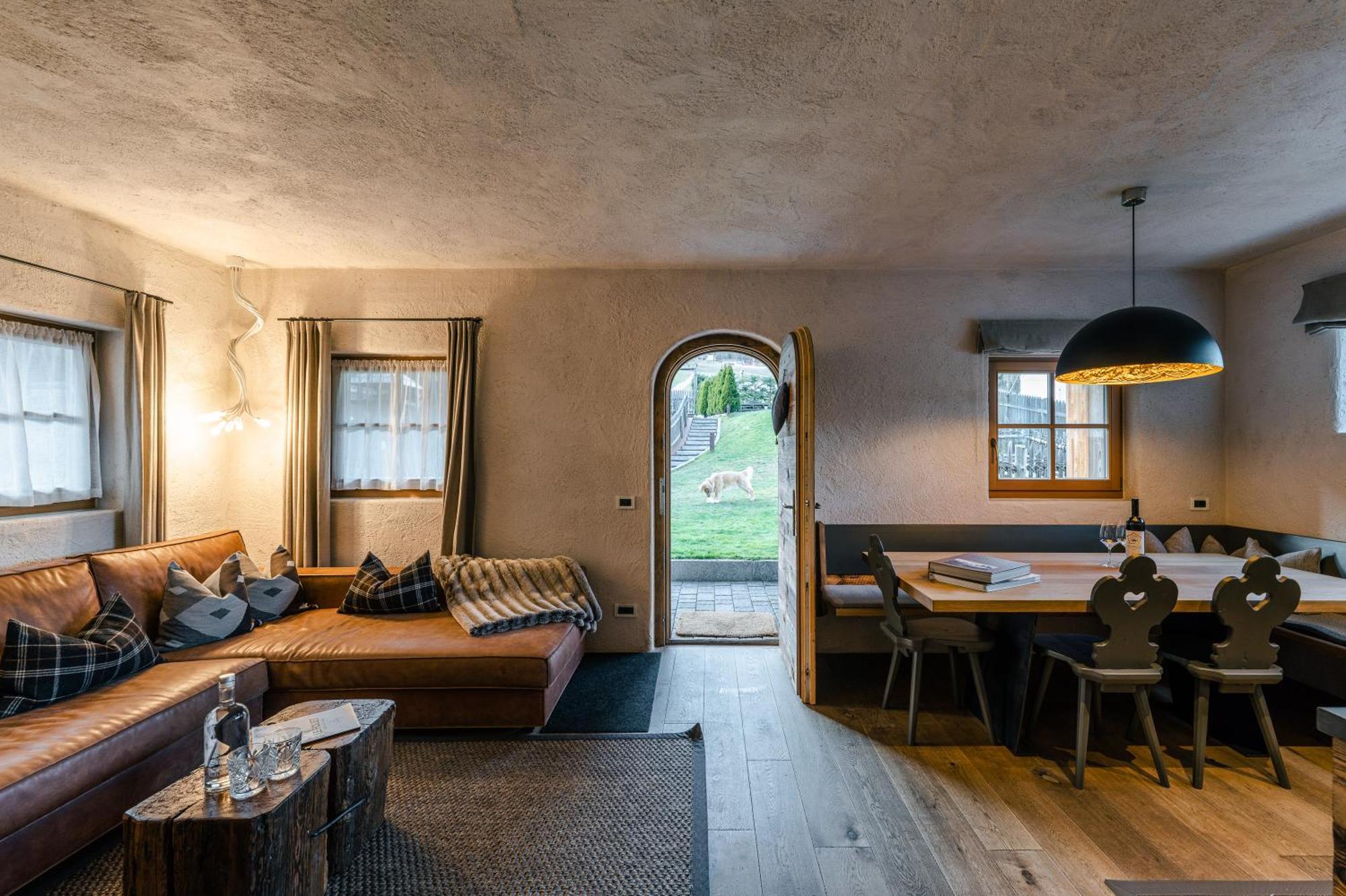 Sportony Mountain Lodges La Villa  Exterior foto