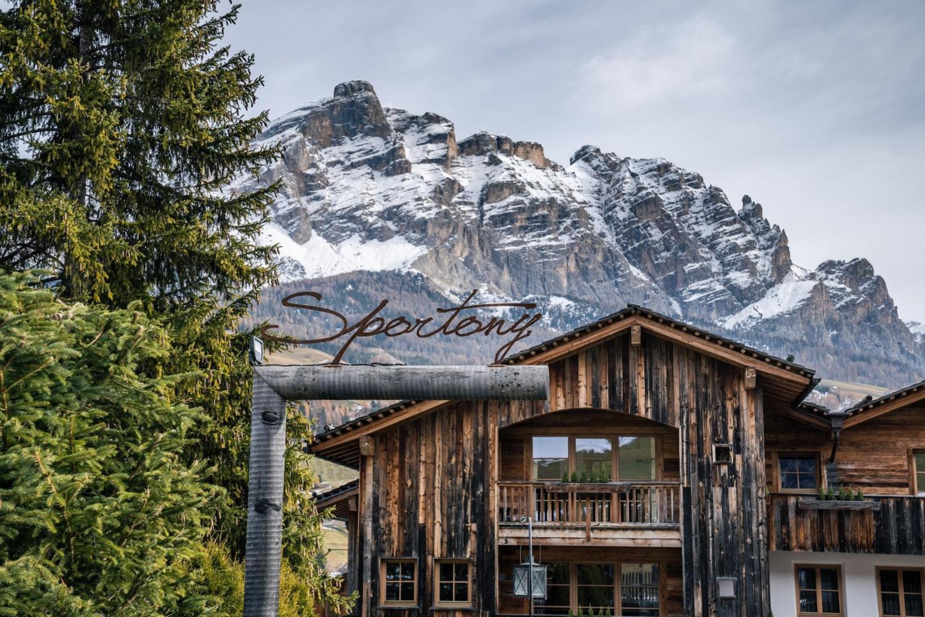 Sportony Mountain Lodges La Villa  Exterior foto